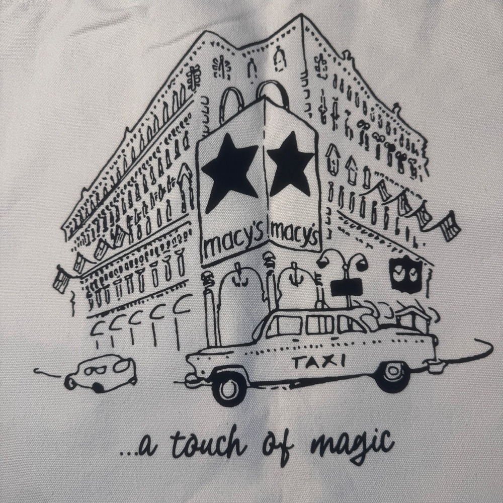 NEW Macys A Touch of Magic NYC Canvas Tote Bag On 34th Taxi City Sketch Graphic - Picture 3 of 10